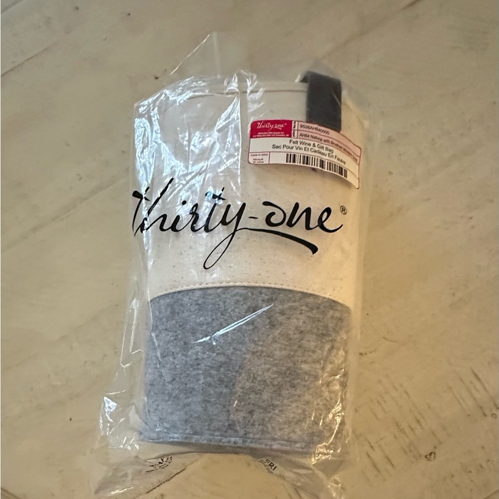 Thirty-One Classic Gray and Cream Tote